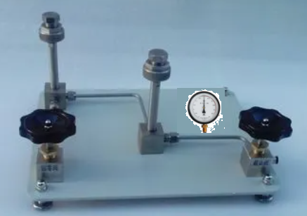 壓力表校準調整以達到所需的測量精度